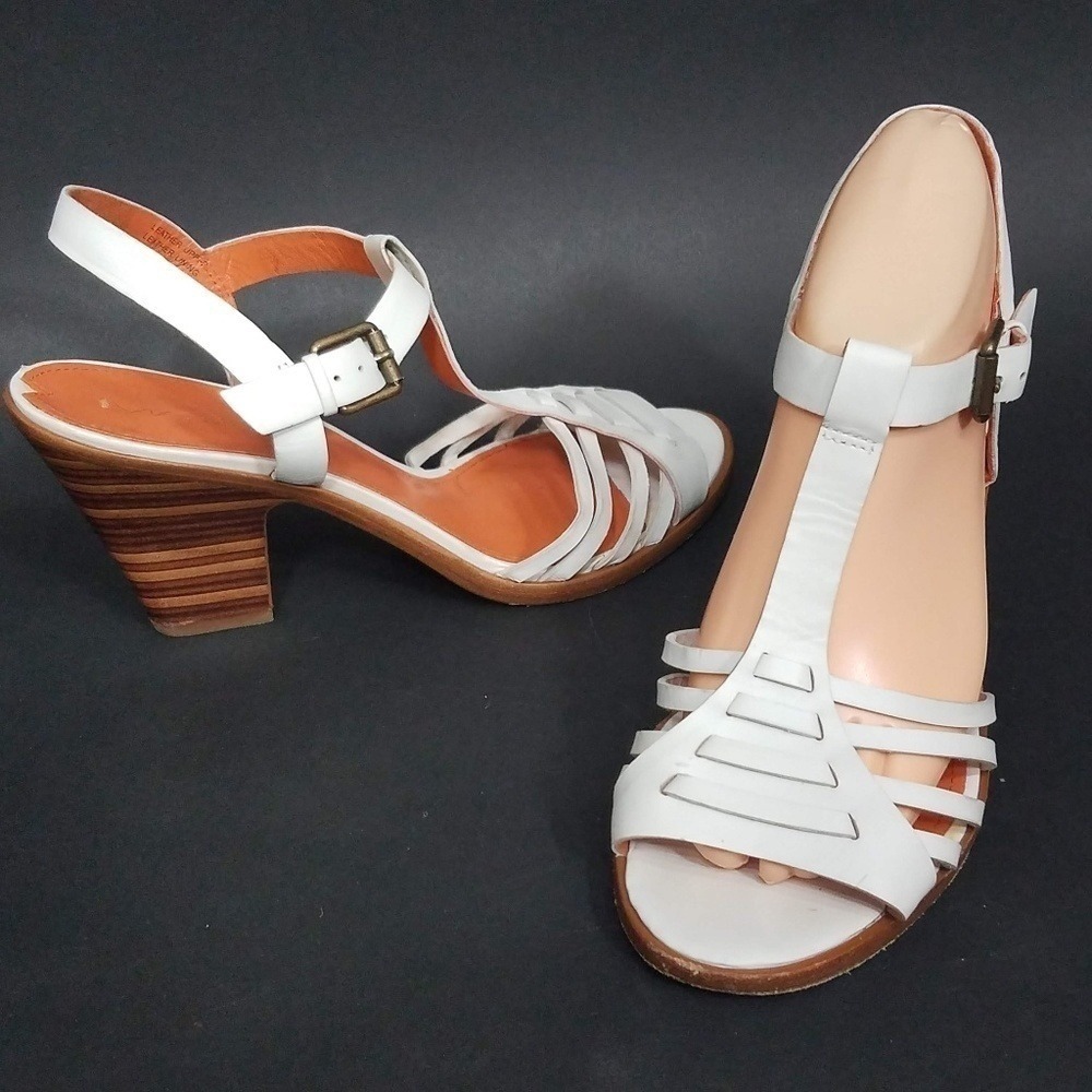 Via Spiga Sandals Ankle T Strap 8M‎ White Strappy uppers Stacked wood 3.5" heel